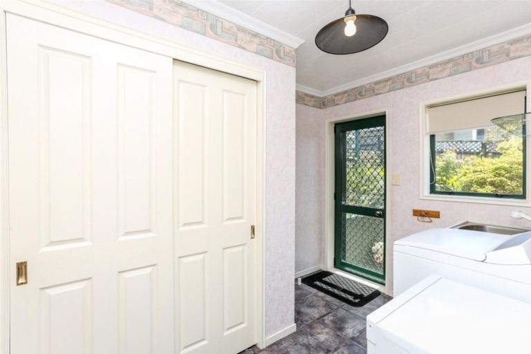 Photo of property in 5 Cyrus Street, Whalers Gate, New Plymouth, 4310