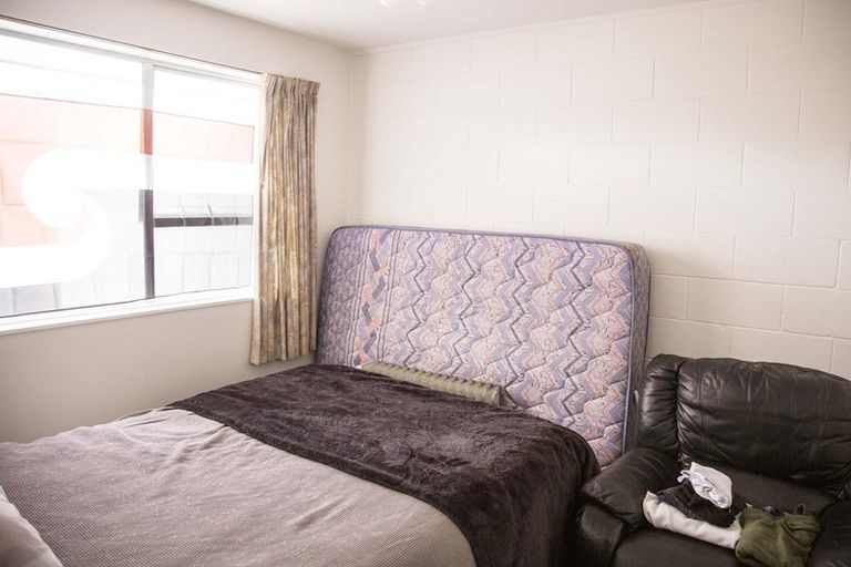 Photo of property in 98 Huxley Street, Pahiatua, 4910