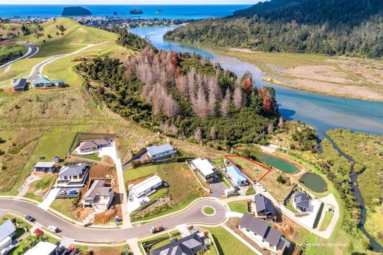 Photo of property in 139 Rangituia Street, Whangamata, 3691