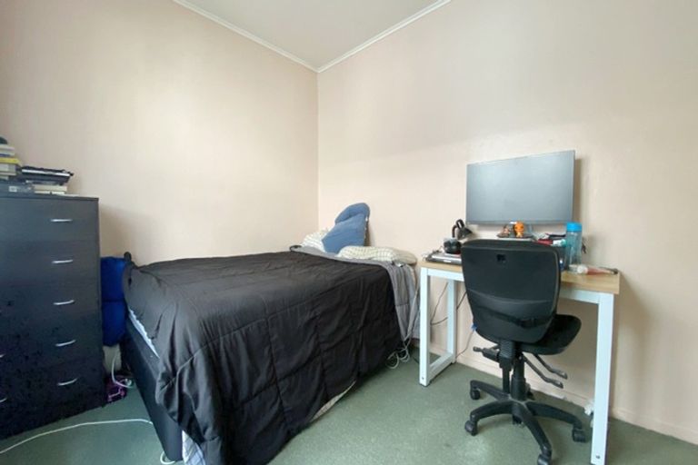 Photo of property in 2/846 Dominion Road, Mount Eden, Auckland, 1041