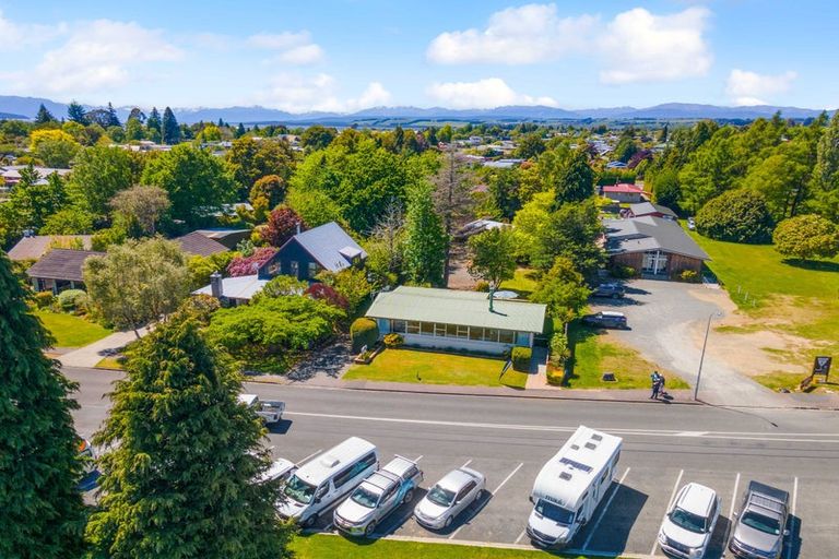 Photo of property in 114 Te Anau Terrace, Te Anau, 9600