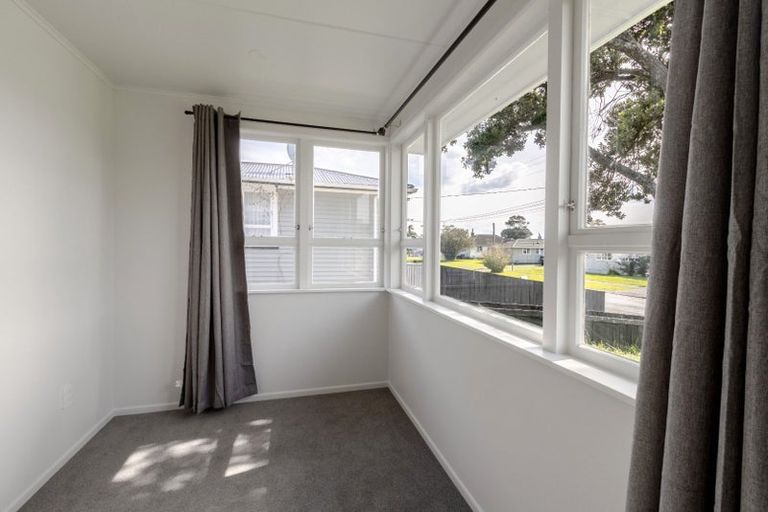 Photo of property in 61 Cambridge Terrace, Kaiti, Gisborne, 4010