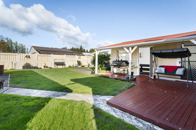 Photo of property in 16 Carisbrooke Street, Katikati, 3129