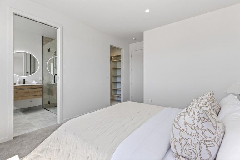 Photo of property in 26 Deans Drive, Wanaka, 9382