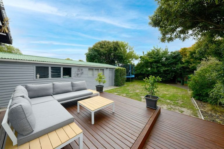 Photo of property in 24 Sledmere Street, Burnside, Christchurch, 8053