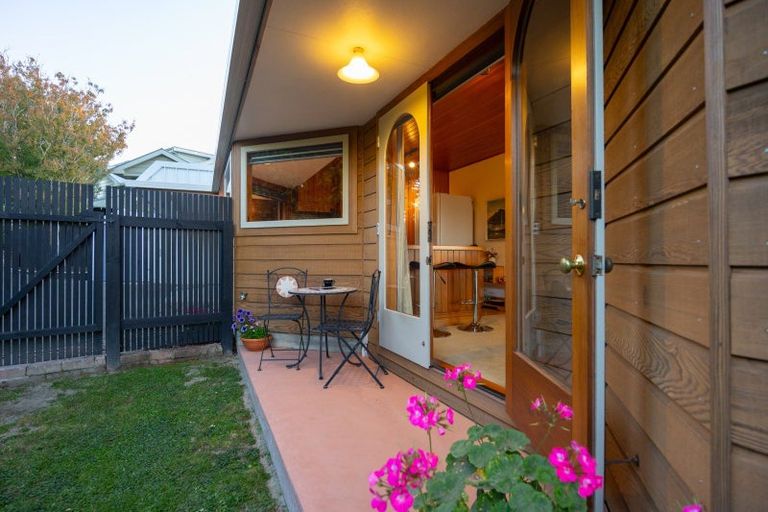 Photo of property in 96 Clifton Terrace, Fitzherbert, Palmerston North, 4410