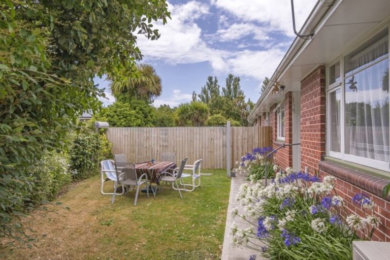 Photo of property in 11 Barclay Place, Burwood, Christchurch, 8061