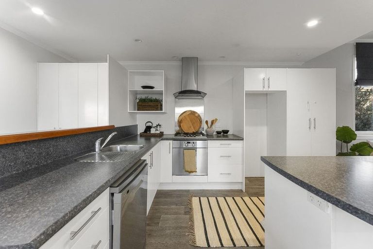 Photo of property in 34 David Street, Westown, New Plymouth, 4310