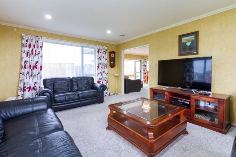 Photo of property in 101 Parnell Heights, Kelvin Grove, Palmerston North, 4414