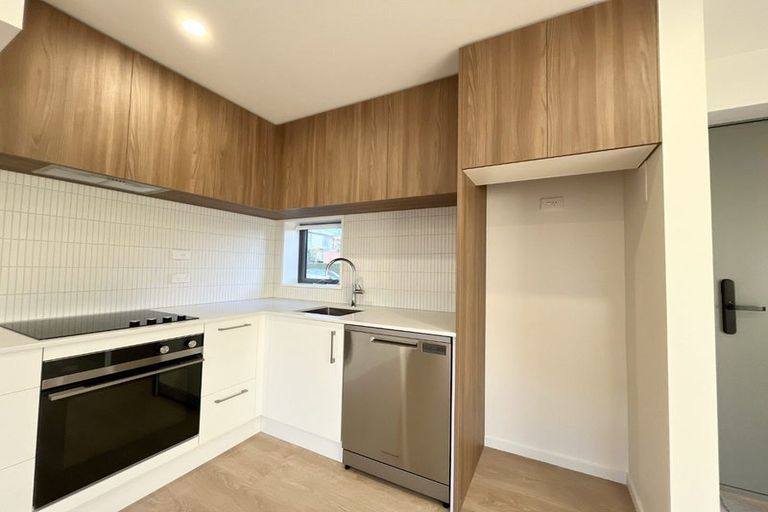 Photo of property in 2/45 Champion Street, Edgeware, Christchurch, 8013