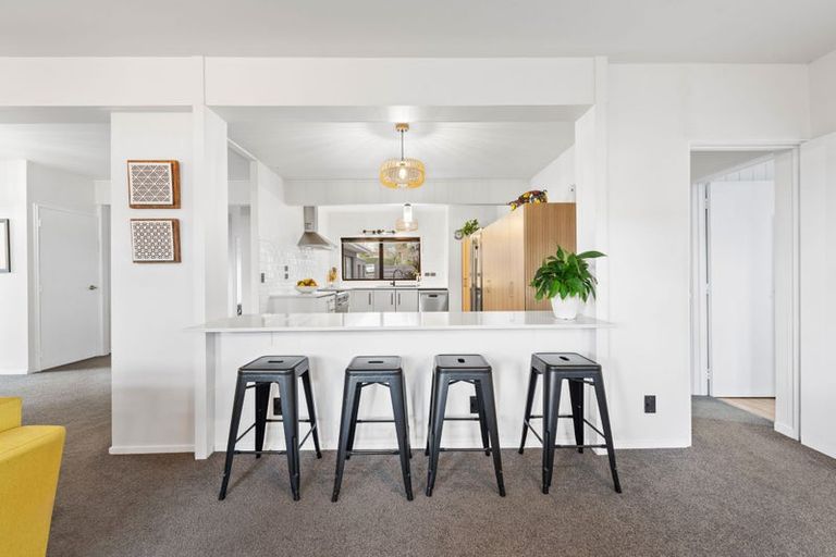 Photo of property in 32 Churchill Road, Cockle Bay, Auckland, 2014