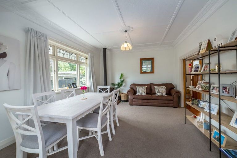Photo of property in 45 Cambridge Terrace, Masterton, 5810