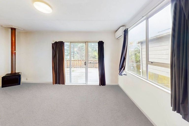 Photo of property in 77 Lord Street, Stokes Valley, Lower Hutt, 5019