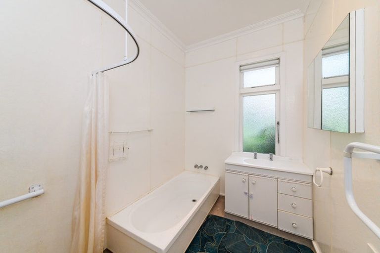 Photo of property in 3 Moana Street, Hokowhitu, Palmerston North, 4410