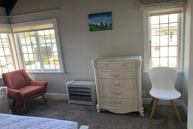 Photo of property in 242a Tinakori Road, Thorndon, Wellington, 6011