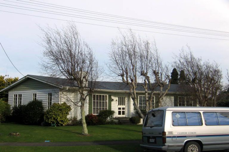 Photo of property in 16 Hurley Place, Awapuni, Palmerston North, 4412