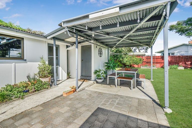 Photo of property in 11 Augusta Street, Fairfield, Hamilton, 3214