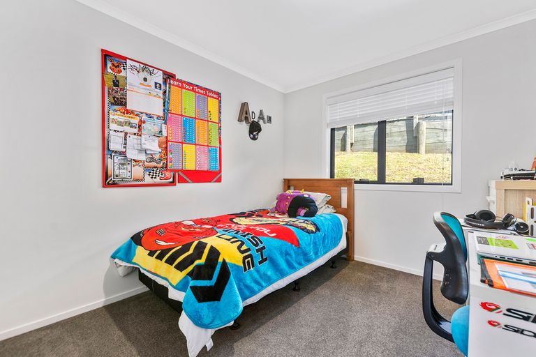 Photo of property in 28 Utopia Park Heights, Welcome Bay, Tauranga, 3112