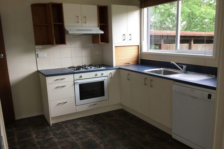 Photo of property in 26 Whaka Street, Maungaturoto, 0520