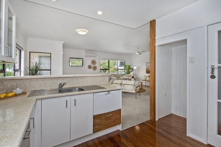 Photo of property in 16 Lovatt Crescent, Kensington, Whangarei, 0112