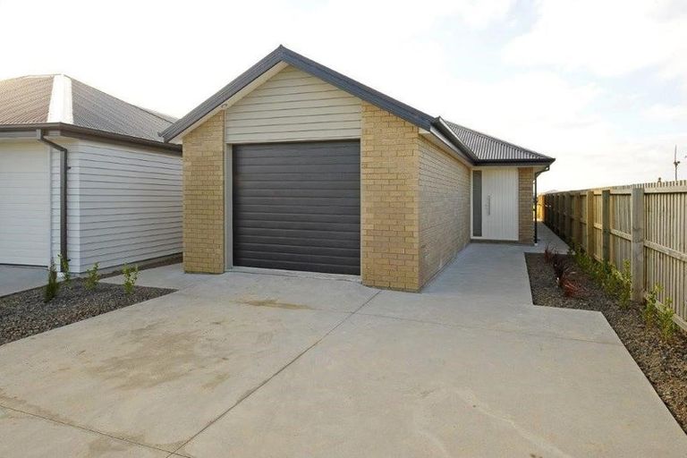 Photo of property in 10 James Caird Lane, Wigram, Christchurch, 8025