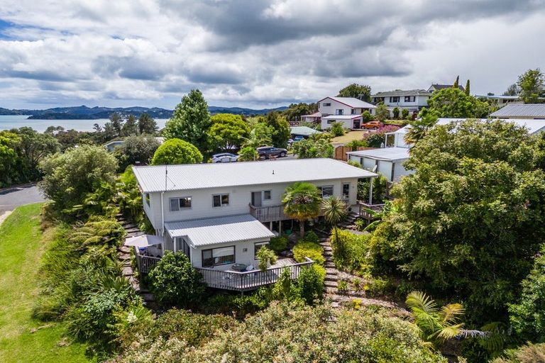 Photo of property in 19 Tui Grove, Paihia, 0200
