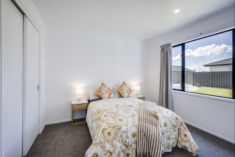 Photo of property in 29 Wai Whatu Street, Meeanee, Napier, 4110