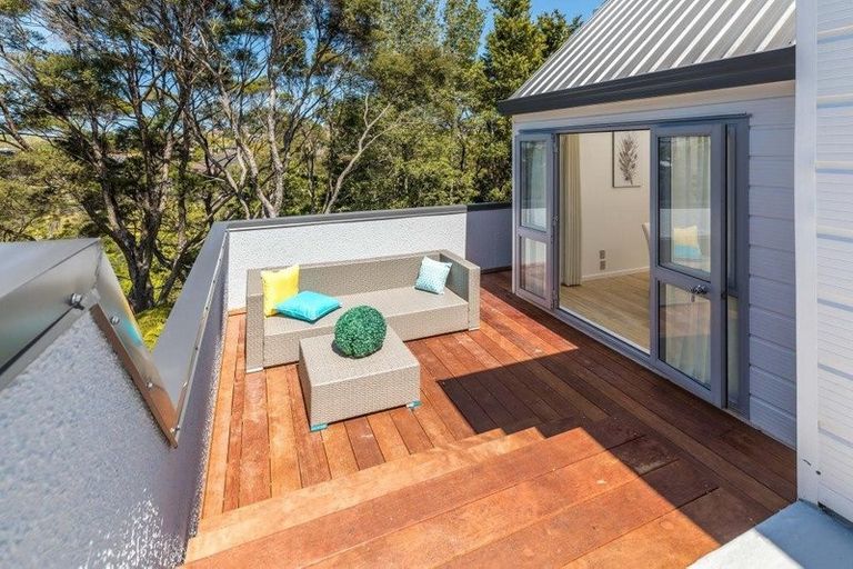 Photo of property in 1/57 James Evans Drive, Northcote, Auckland, 0627