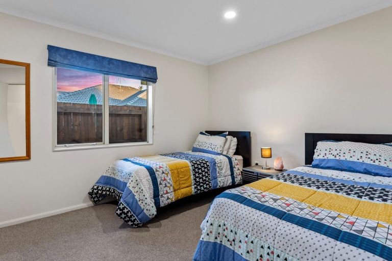 Photo of property in 165 Gravatt Road, Papamoa Beach, Papamoa, 3118