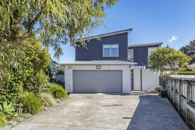 Photo of property in 22a Main Road, Titahi Bay, Porirua, 5022