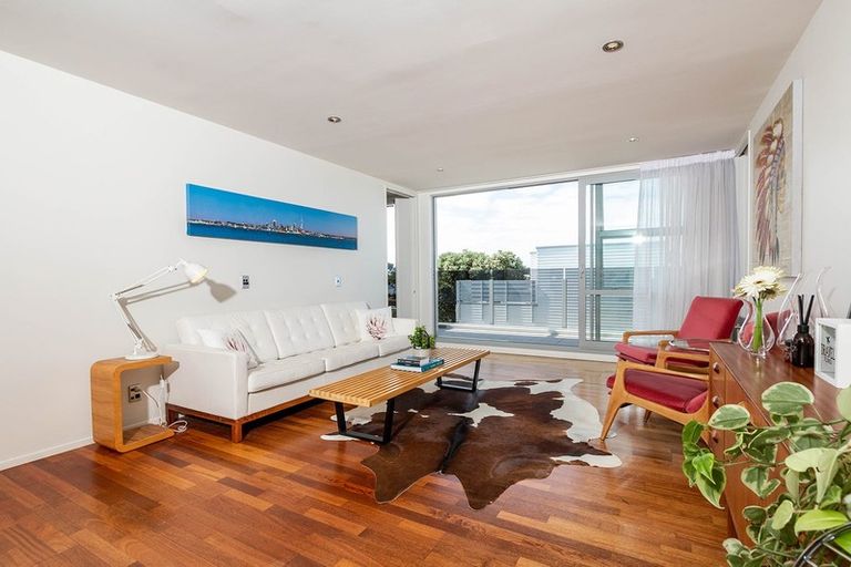 Photo of property in 1d/2 Dickens Street, Grey Lynn, Auckland, 1021