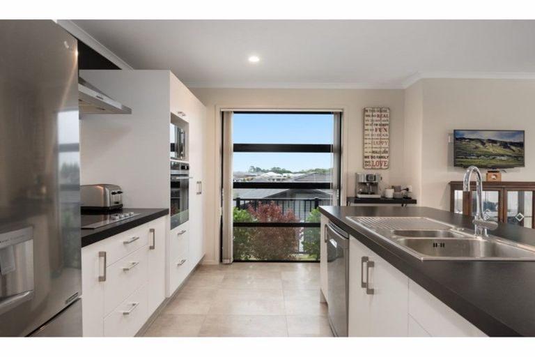 Photo of property in 11 Bernies Way, Ohauiti, Tauranga, 3112