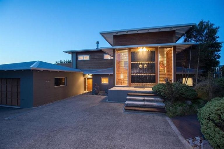 Photo of property in 94 Selwyn Street, Pohara, Takaka, 7183