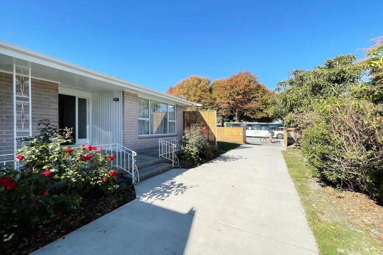 Photo of property in 31 Grahams Road, Ilam, Christchurch, 8041