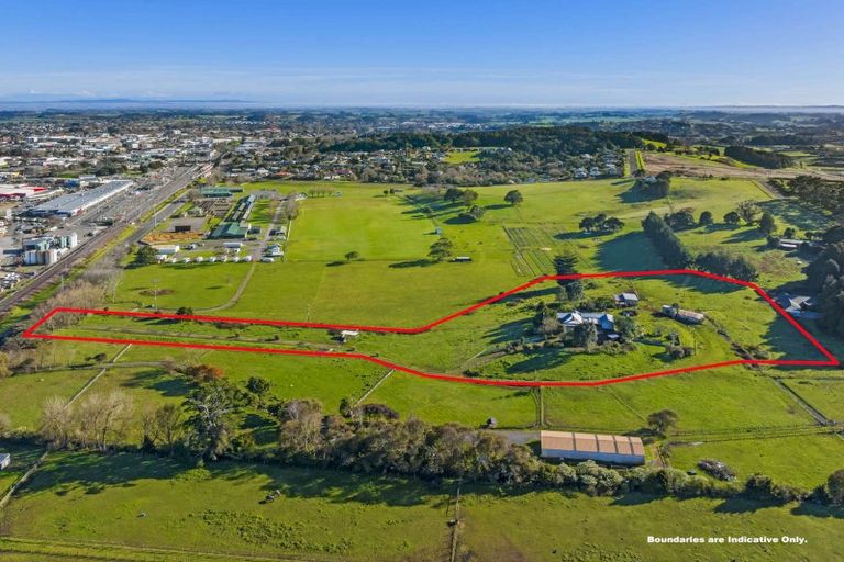 Photo of property in 120 Station Road, Pukekohe, 2120