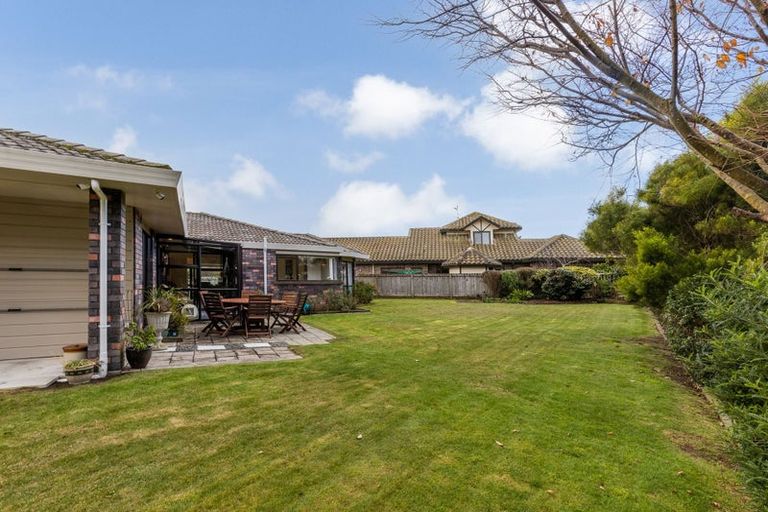 Photo of property in 22 Pinewood Grove, Paraparaumu Beach, Paraparaumu, 5032