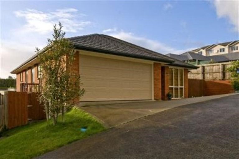 Photo of property in 24 Carol Lee Place, Albany Heights, Auckland, 0632