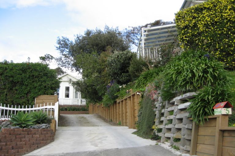 Photo of property in 5 Hipango Terrace, Durie Hill, Whanganui, 4500