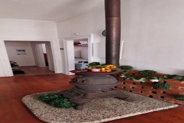 Photo of property in 67a Astley Avenue, New Lynn, Auckland, 0600