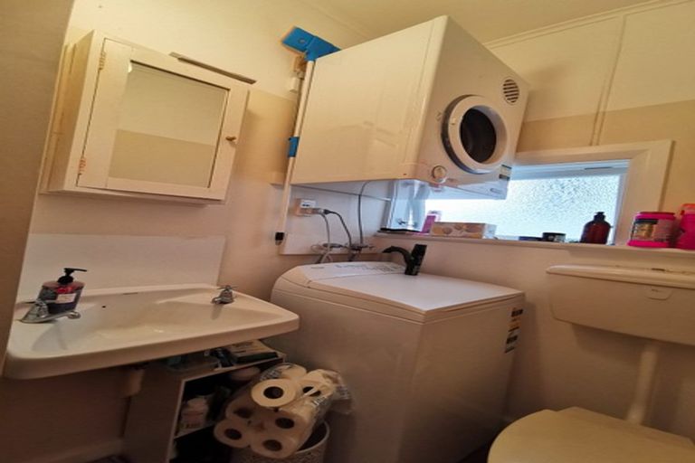 Photo of property in 3/23 Clifton Terrace, Kelburn, Wellington, 6012