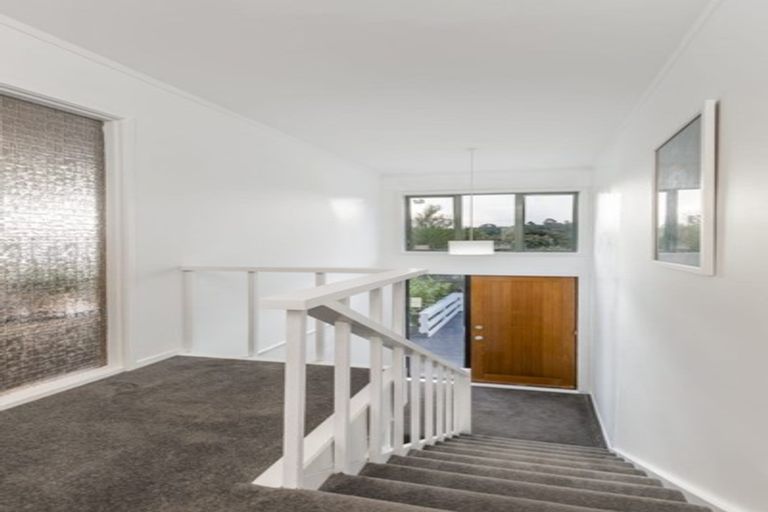 Photo of property in 1/15 Simon Ellice Drive, Bayview, Auckland, 0629