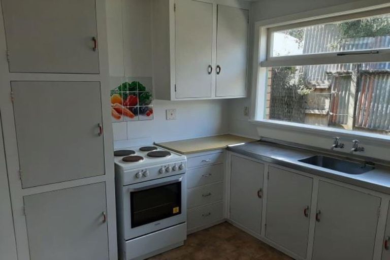 Photo of property in 32 Robe Street, New Plymouth, 4310