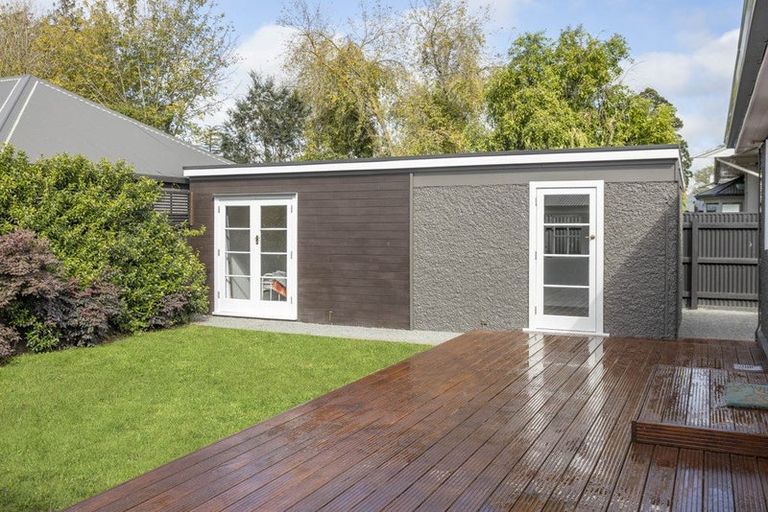 Photo of property in 10 Ayers Street, Rangiora, 7400