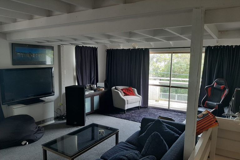 Photo of property in 21b Cockayne Road, Khandallah, Wellington, 6035