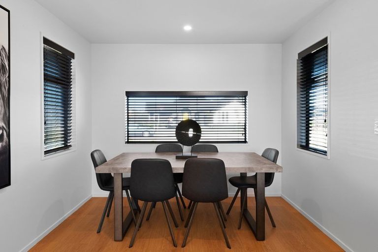 Photo of property in 19 Henrietta Street, Marshland, Christchurch, 8083