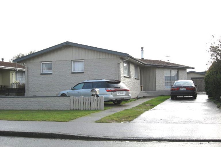 Photo of property in 12 Gimblett Street, Waikiwi, Invercargill, 9810