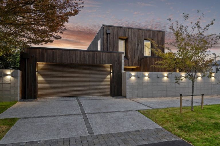 Photo of property in 5 Waiwetu Street, Fendalton, Christchurch, 8052