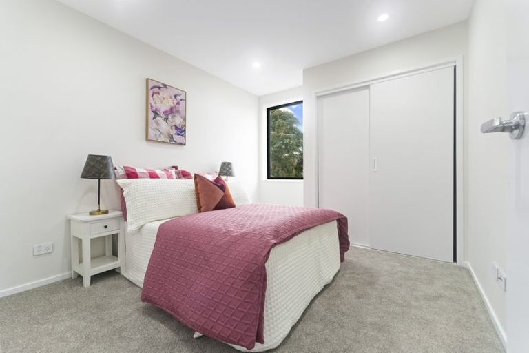 Photo of property in 11c Rountree Place, Conifer Grove, Takanini, 2112