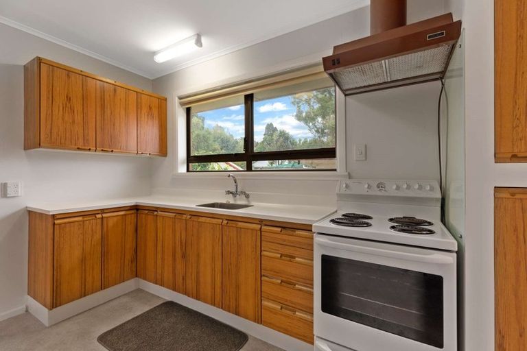 Photo of property in 2/11 Miles Avenue, Papatoetoe, Auckland, 2025