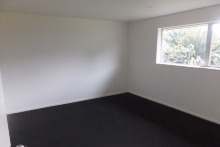 Photo of property in 301 Riccarton Road, Upper Riccarton, Christchurch, 8041